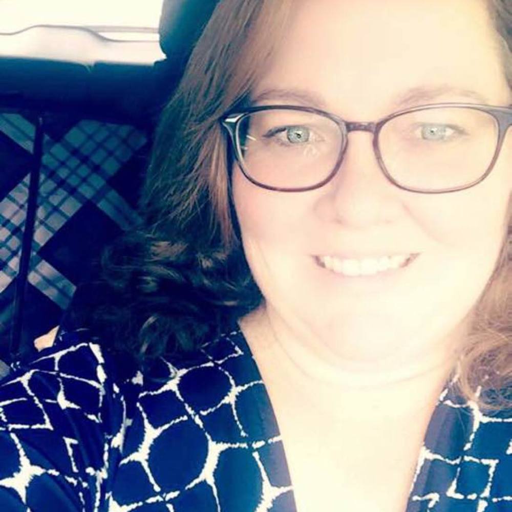 Meet your Posher, Gennie